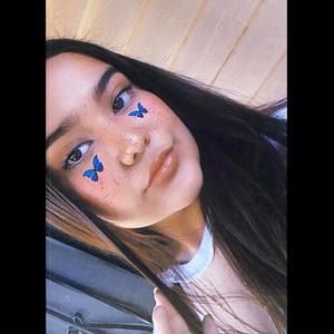 Meet your Posher, Ariana